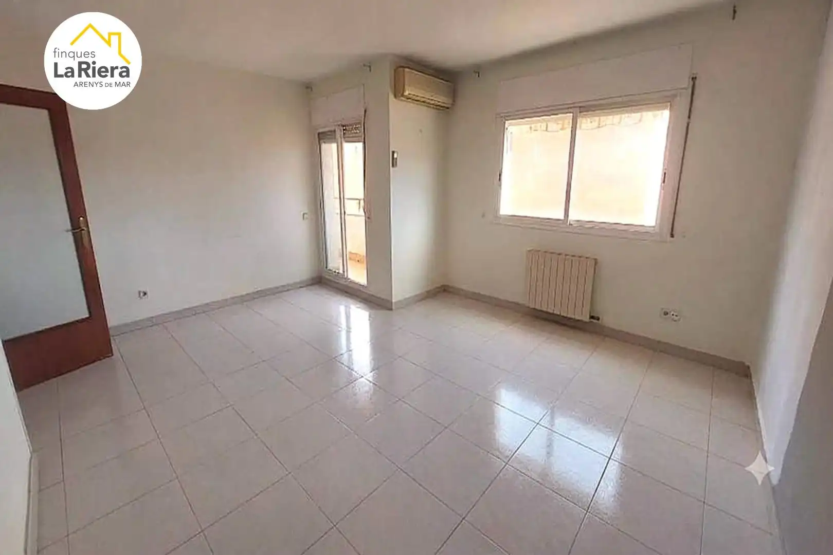 Appartamento con terrazza in vendita a RIERA DEL PARE FITA, imagen 2