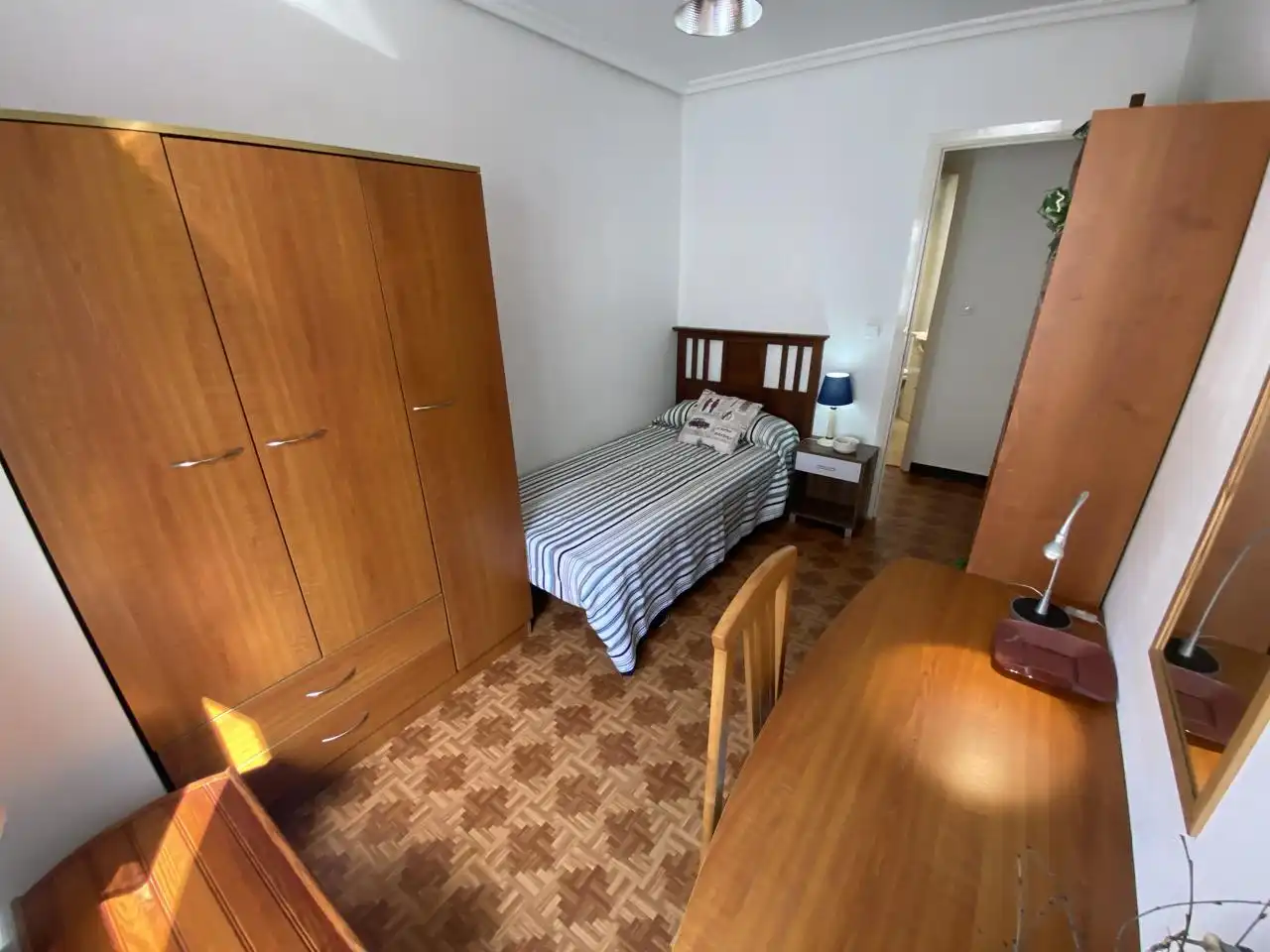 Flat for rent in Rúa Manuel Deschamps, Agra del Orzán - Ventorrillo