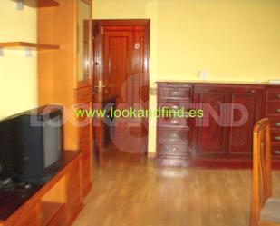 Bedroom of Flat for sale in Salamanca Capital  with Heating and Balcony