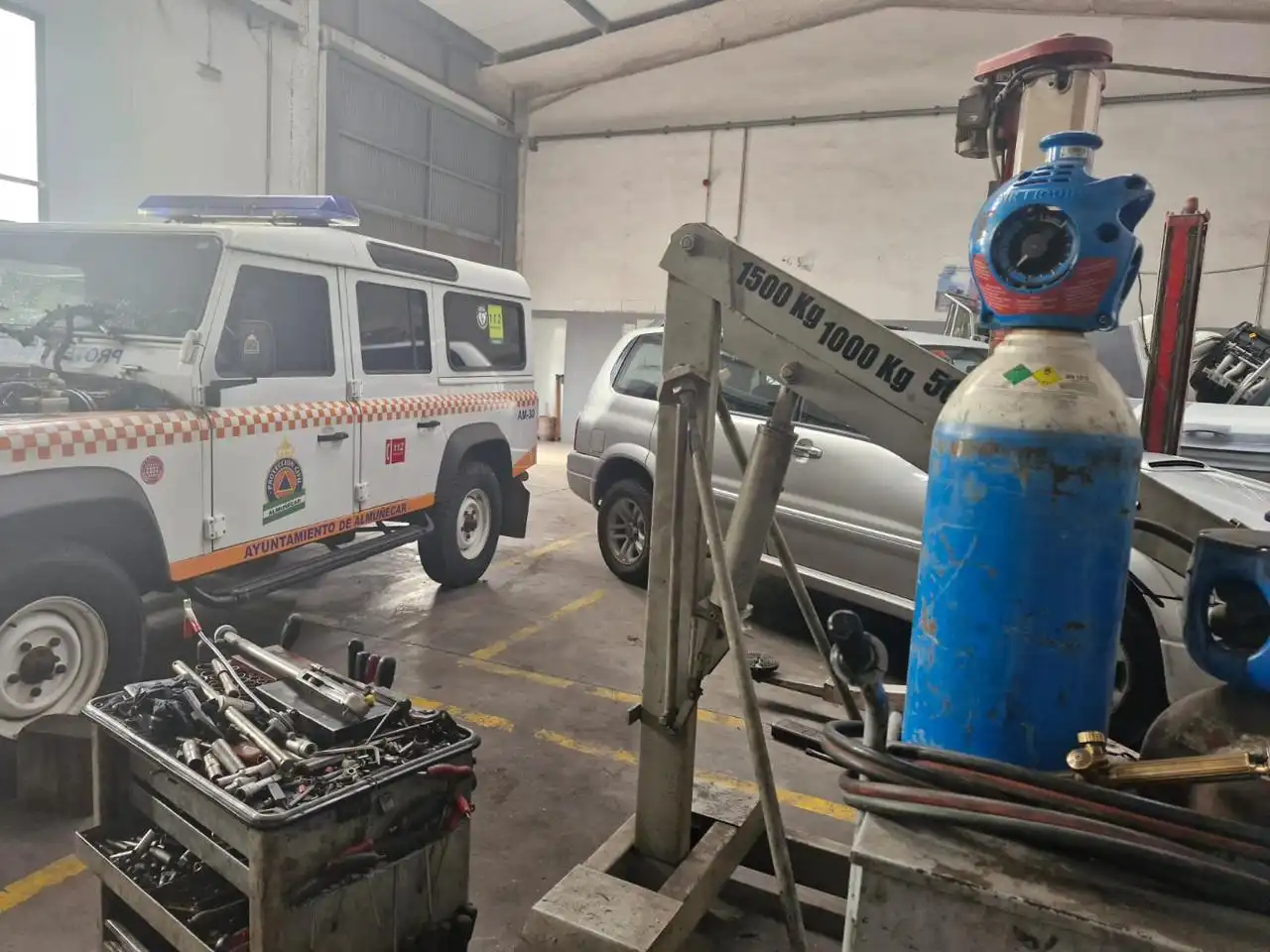 Parkplatz von Fabrikhallen zur Miete in Almuñécar