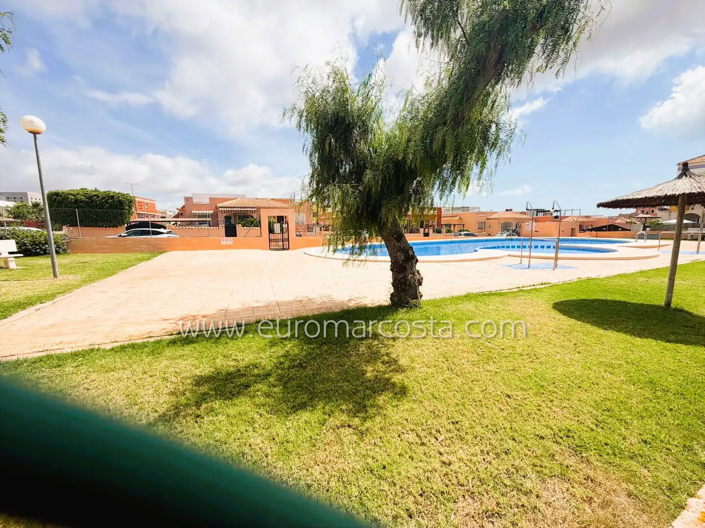 Bungalow con piscina en venta en Avenida Riegos de Levante, imagen 31