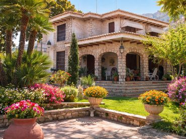 Villa avec balcon à vendre à Garbinet - Vistahermosa
