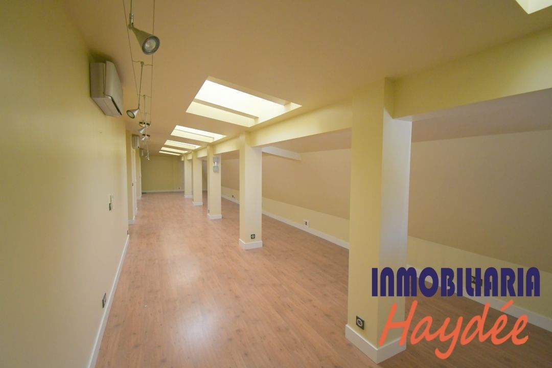 Oficina en venda en Getxo  amb Aire condicionat i Calefacció