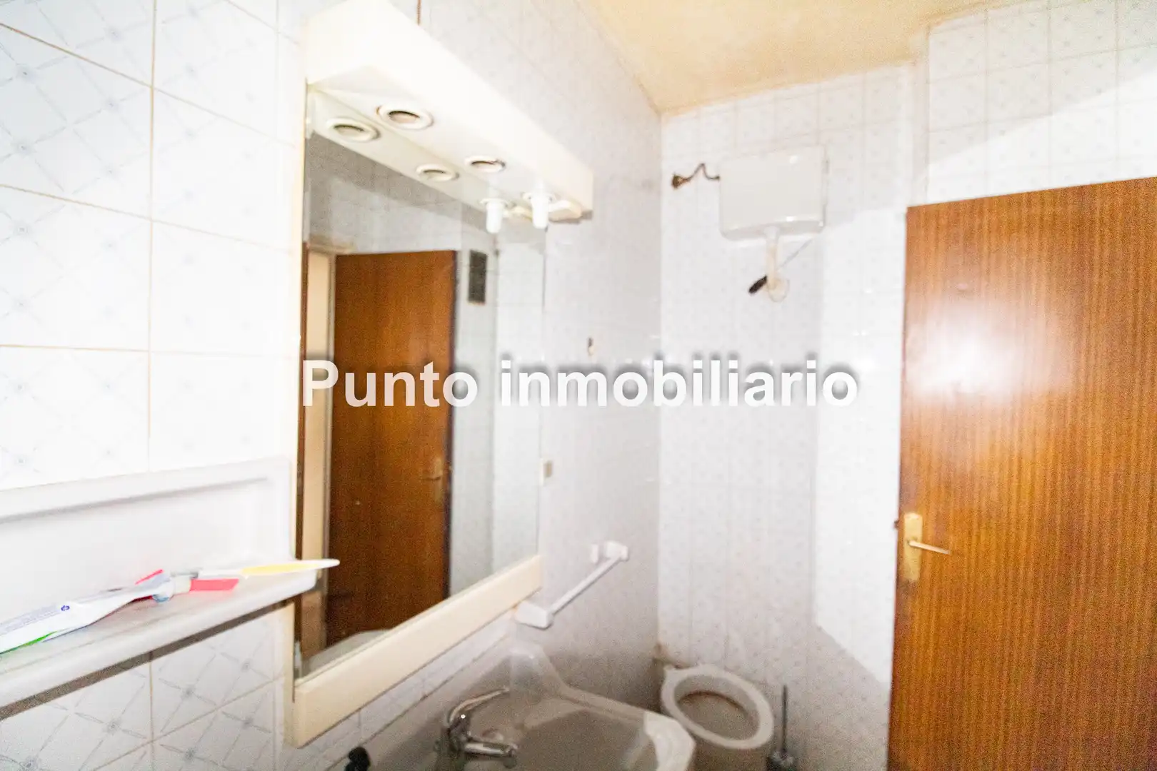 Badezimmer von Wohnung zum Verkauf in Valladolid mit Heizung und Terrasse