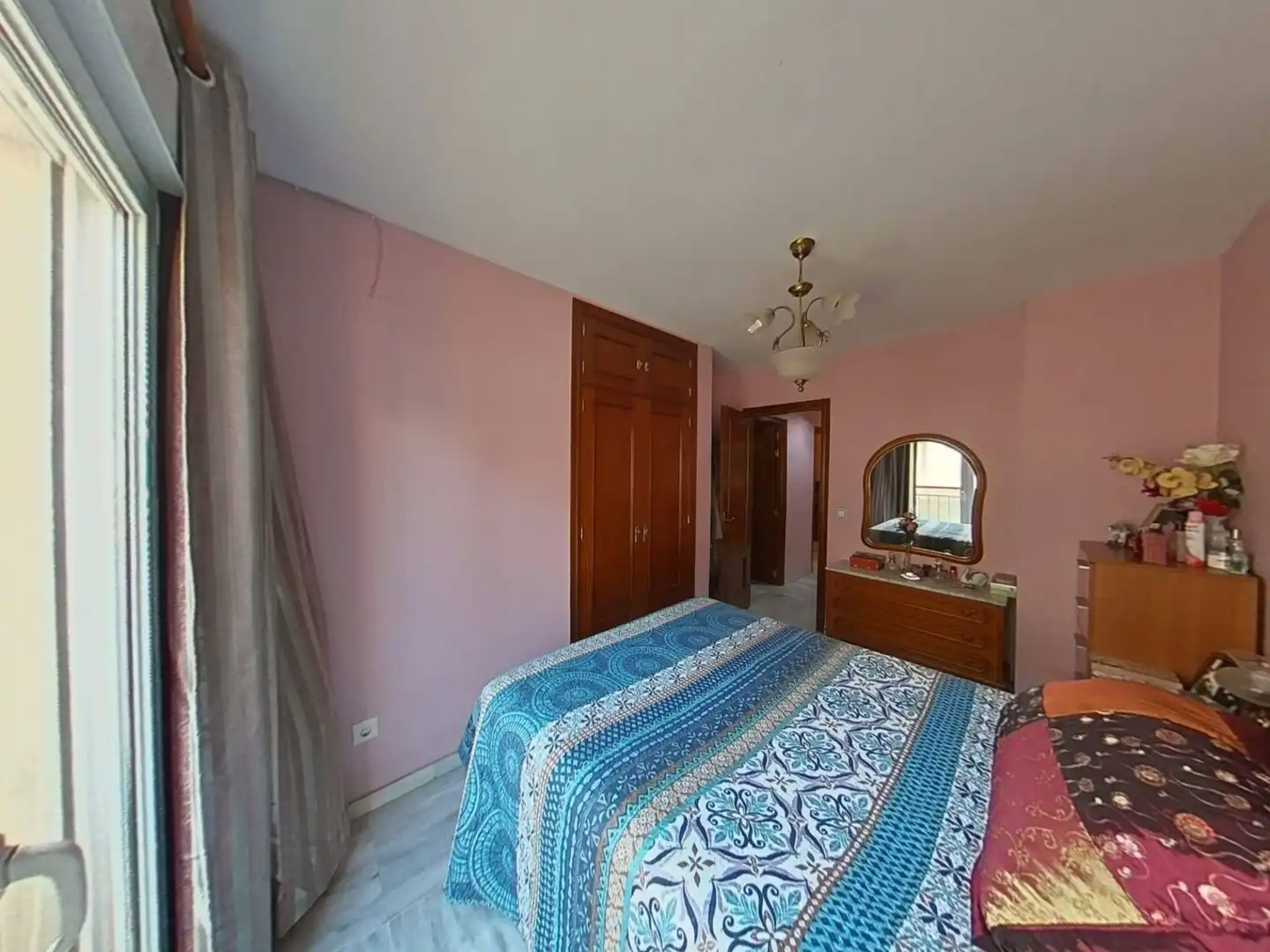 Bedroom of Flat for sale in Málaga  with Air Conditioner, Furnished and Balcony