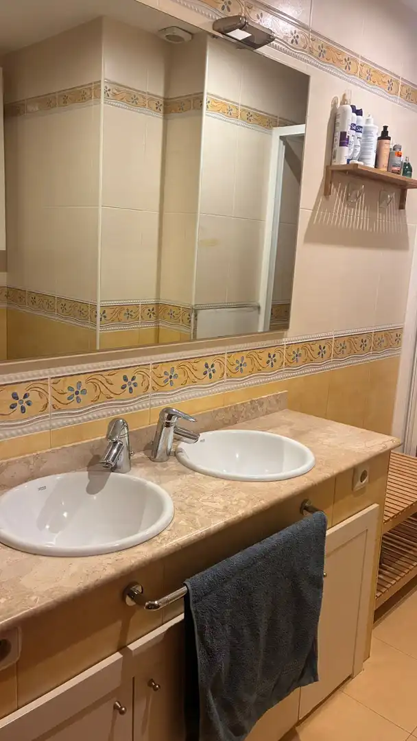 Baño de Piso en venta en Lleida con Aire acondicionado y Calefacción