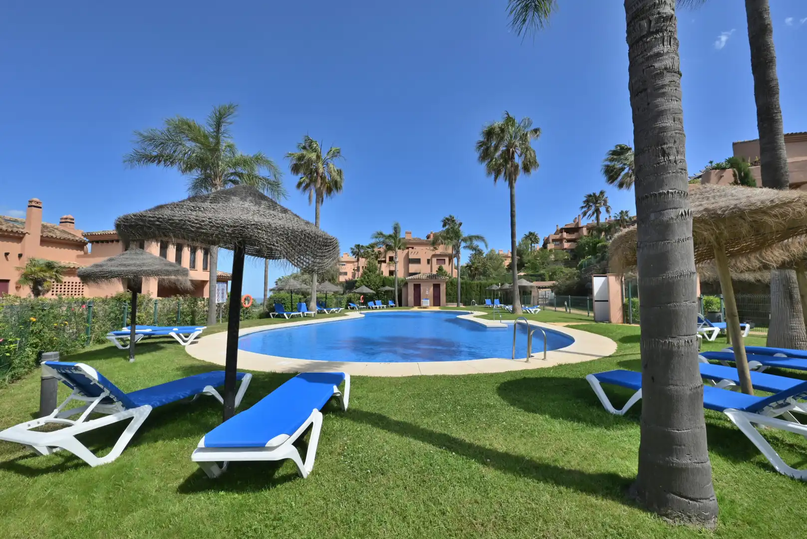 Jardín de Apartamento en venta en Ojén con Aire acondicionado, Jardín privado y Piscina