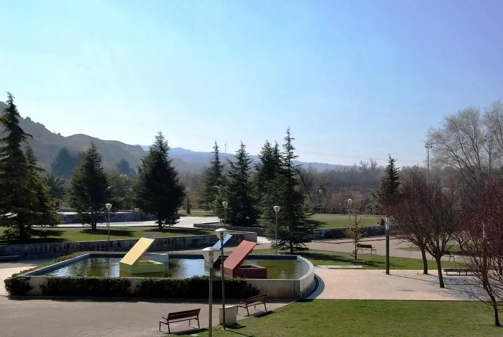 Vista exterior de Casa o chalet en venta en Cuarte de Huerva con Jardín privado, Terraza y Trastero