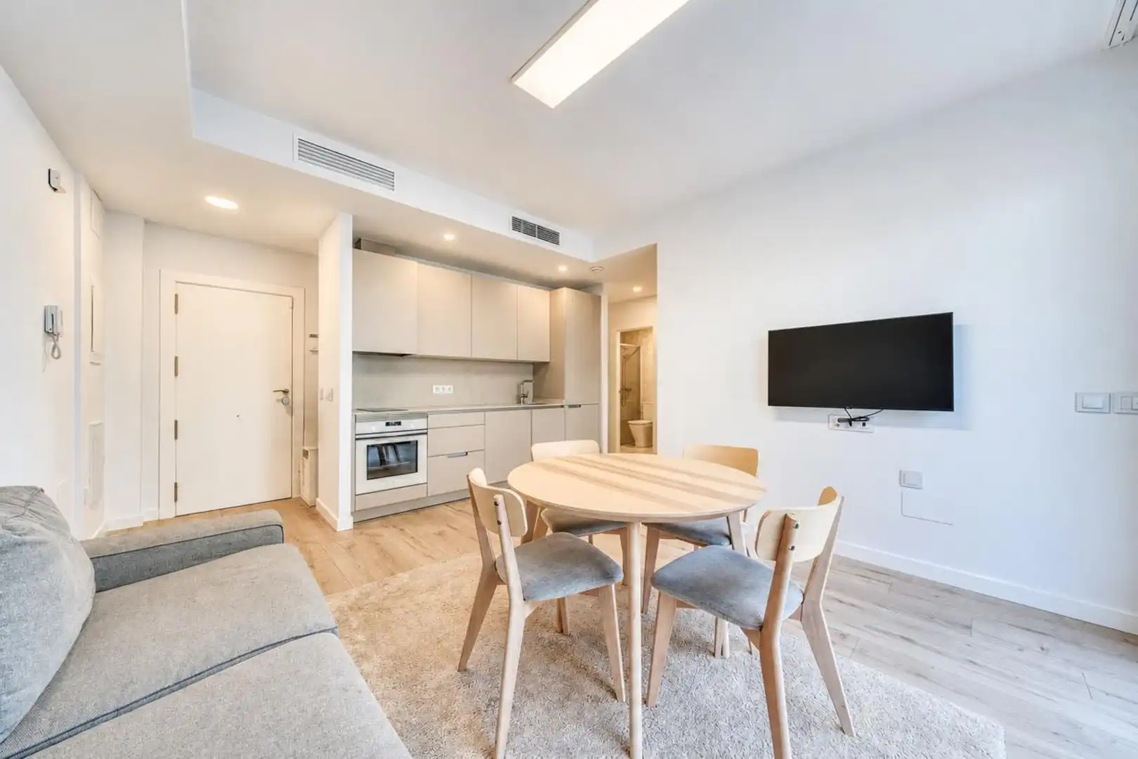 Apartament amb terrassa de lloguer a Puerto Deportivo, imagen 12