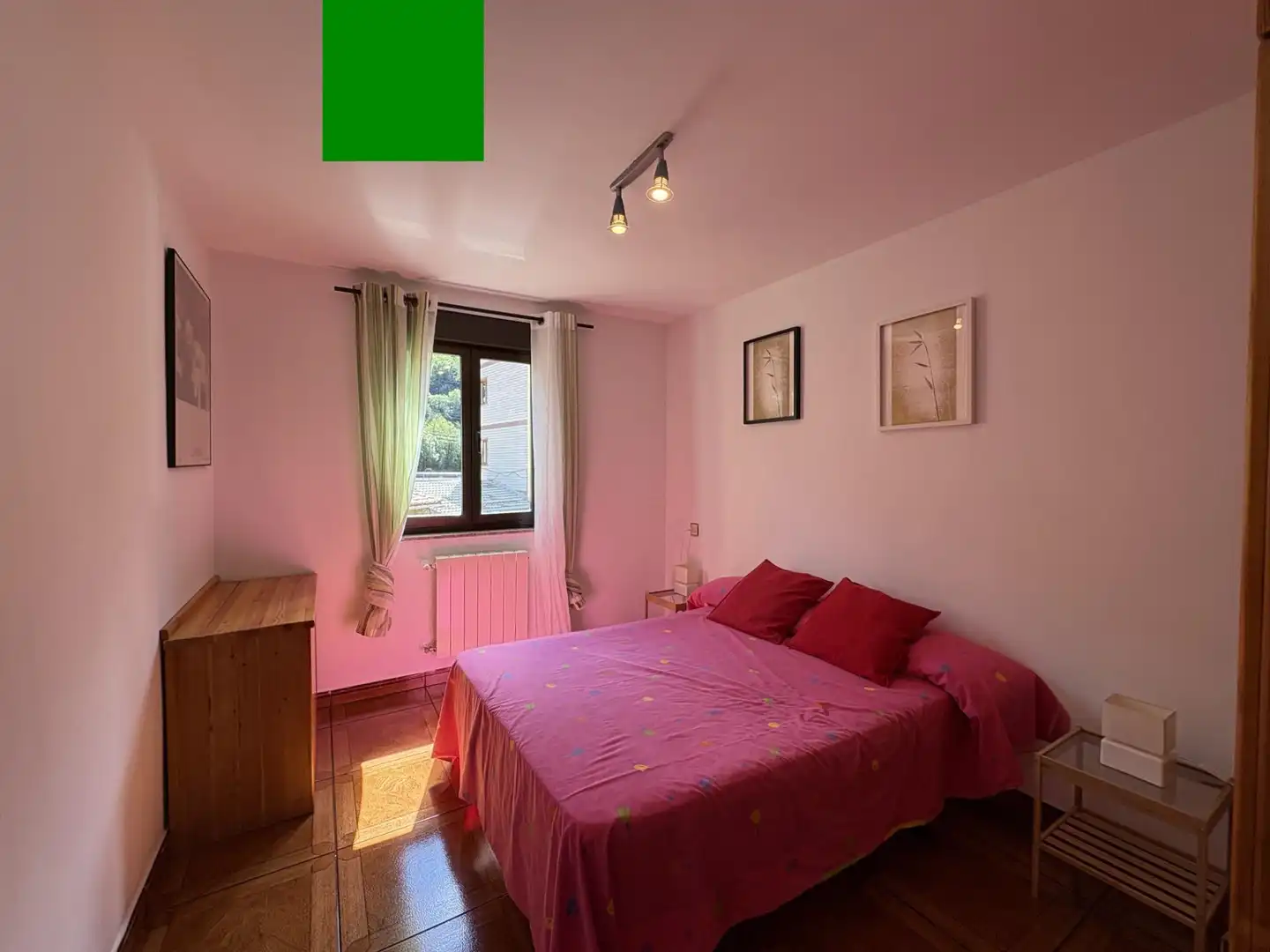 Habitación de Edificio en venta en Aller