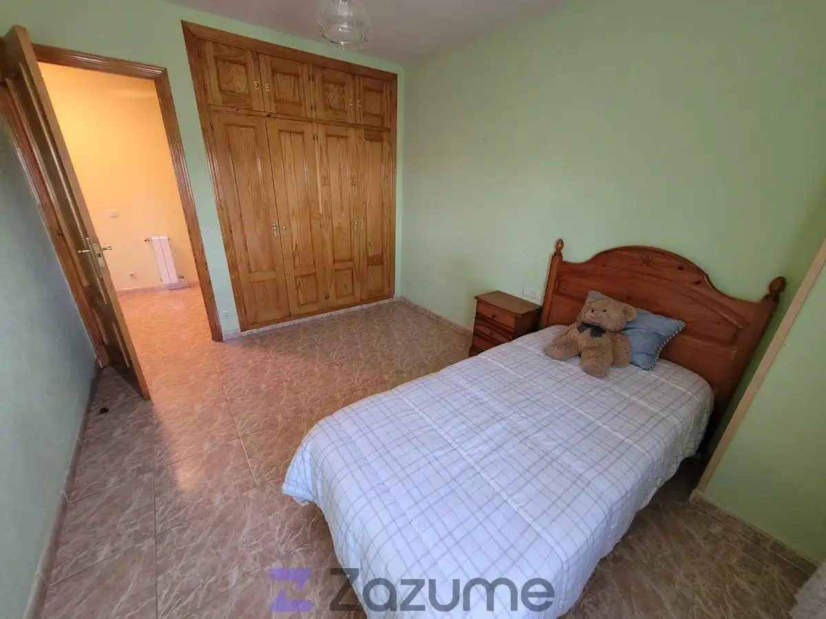 Schlafzimmer von Wohnung zur Miete in San Cristóbal de Segovia mit Heizung, Möbliert und Ofen