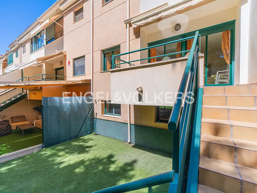 Balcony of Detached homes for rent in Alicante / Alacant  with Air Conditioner, Heating and Private garden
