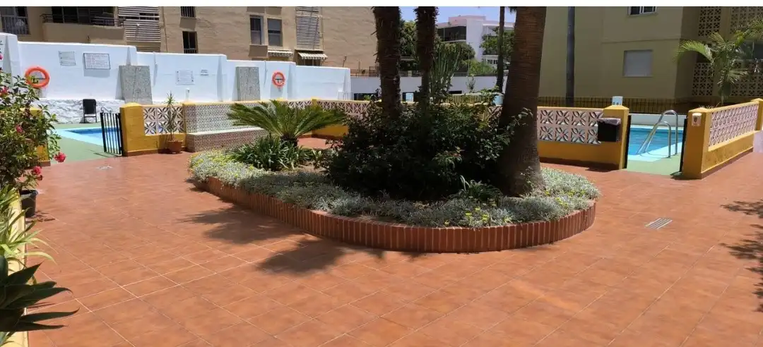 Terraza de Planta baja en venta en Marbella con Terraza, Piscina y Amueblado