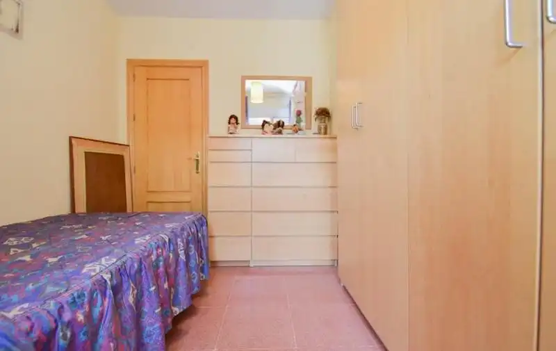 Dormitori de Casa o xalet en venda en Alhendín amb Jardí privat, Terrassa i Piscina comunitària