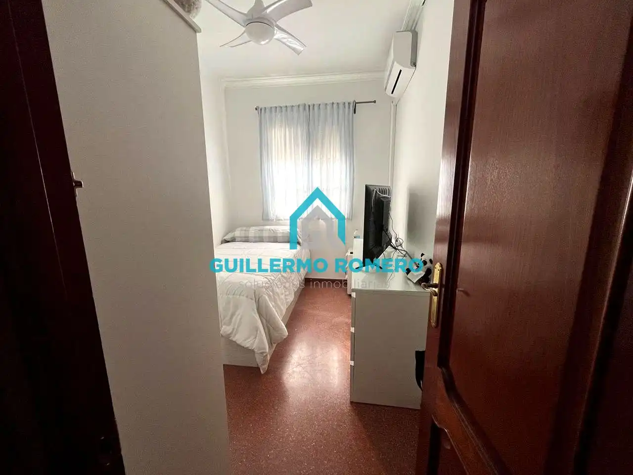 Bedroom of Houses for sale in La Puebla del Río  with Air Conditioner