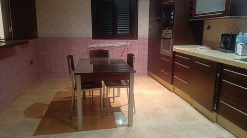 Foto 4 de Piso en venta en Carmona, Sevilla