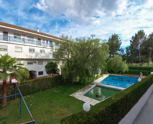 Garden of Duplex for sale in Camas  with Air Conditioner, Terrace and Community pool
