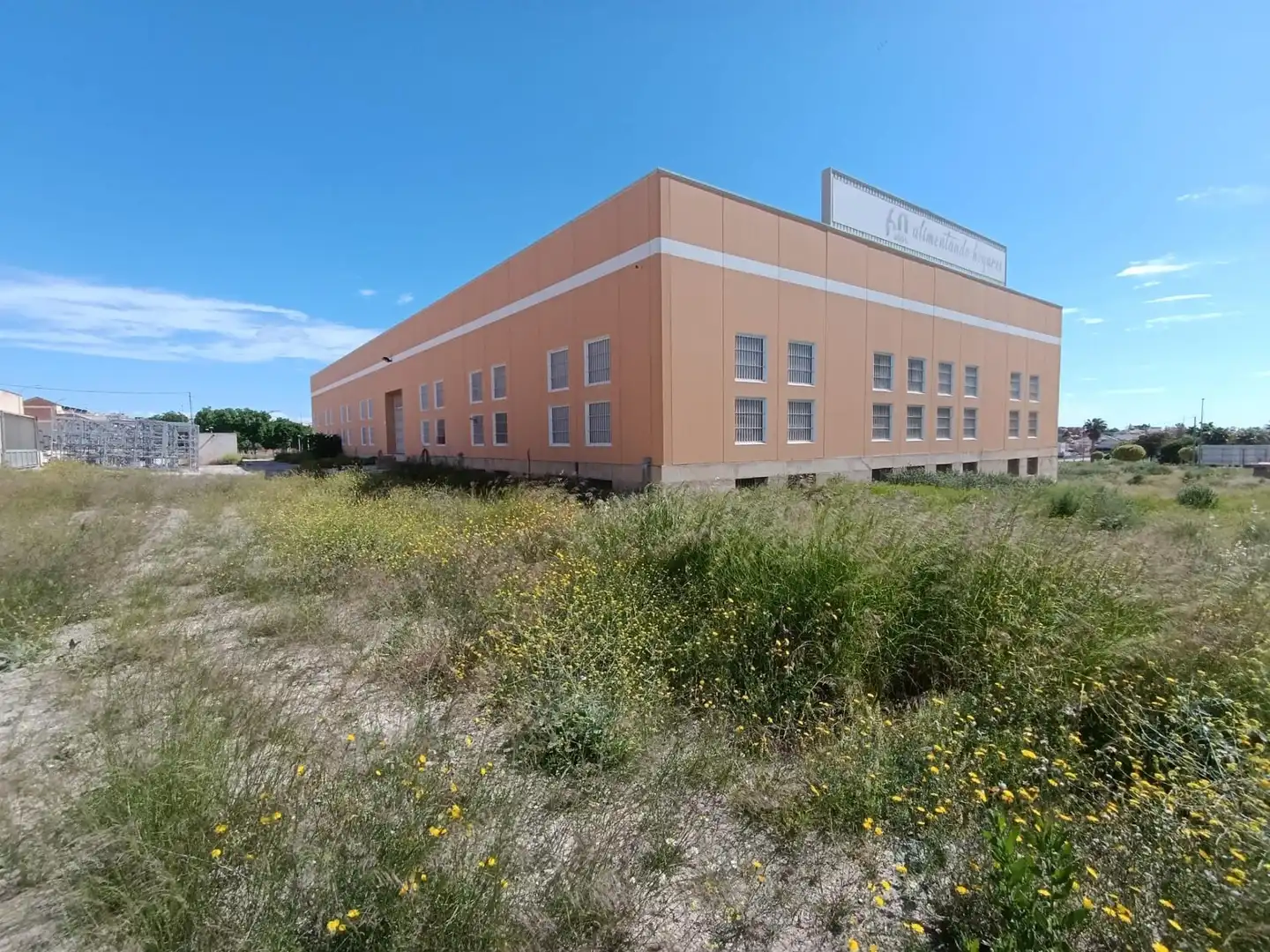 Exterior view of Industrial buildings for rent in Bullas