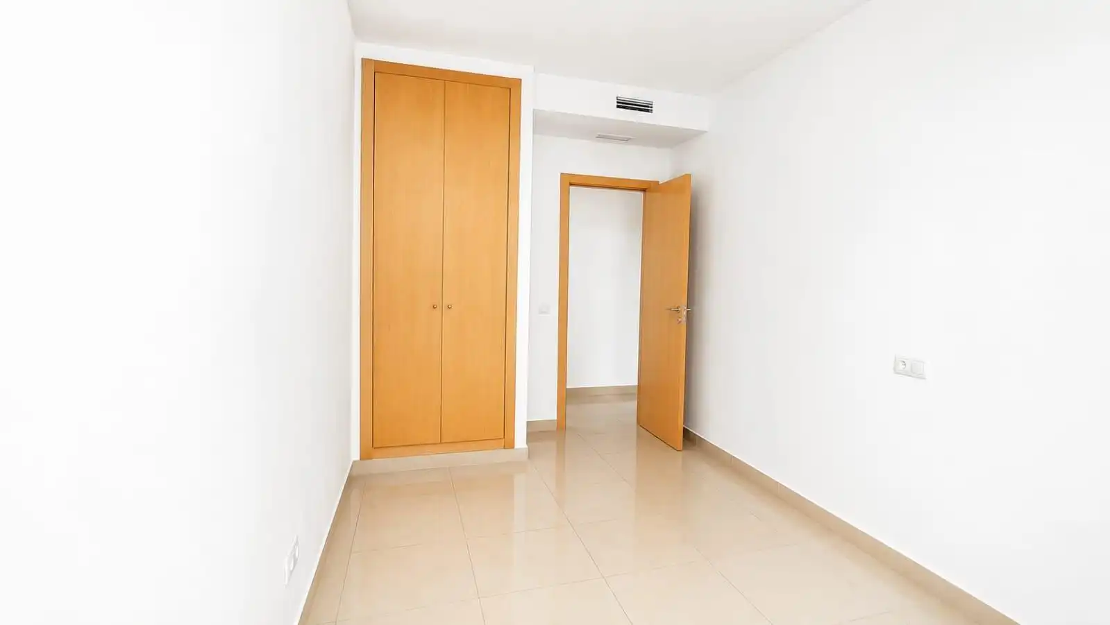 Piso con ascensor en venta en Montserrat, imagen 11