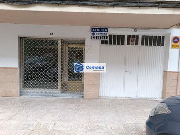 Locale commerciale in affitto a Martos