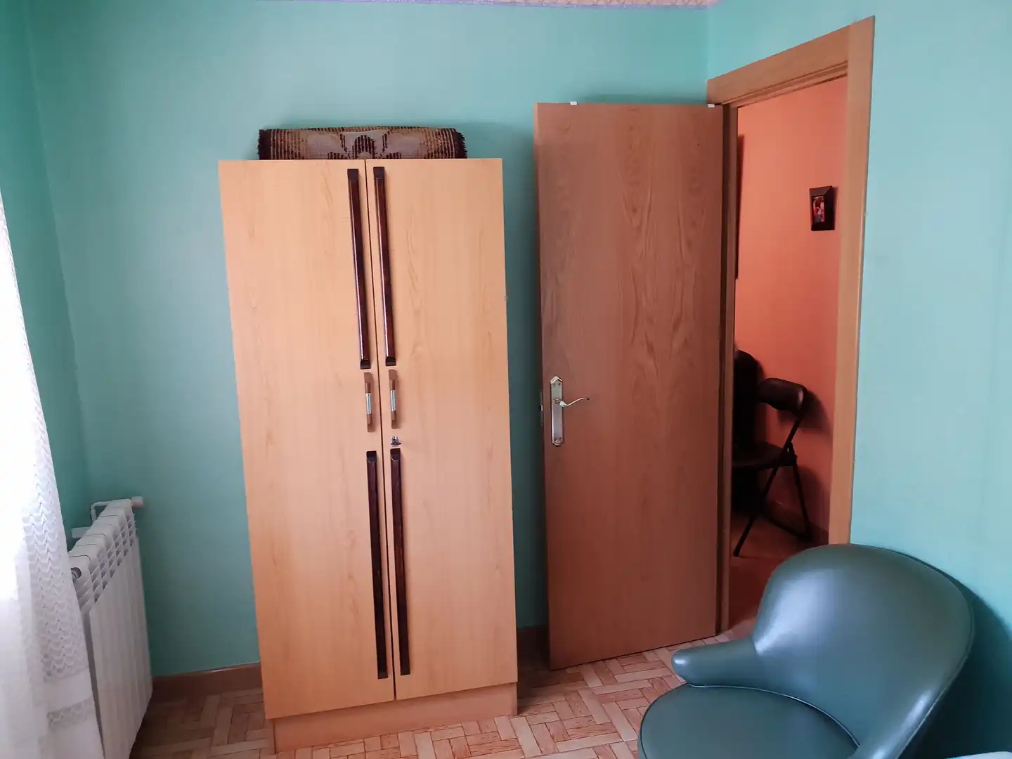 Habitación de Piso en venta en Caso con Calefacción, Trastero y Amueblado