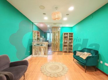 Business premises to rent in Centro - Recinto Amurallado