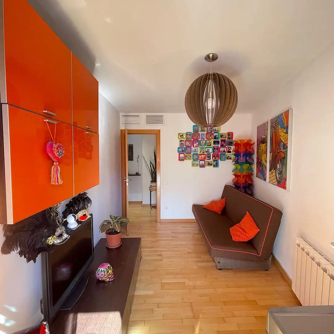 Sala d'estar de Casa o xalet en venda en Montcada i Reixac amb Aire condicionat, Terrassa i Traster