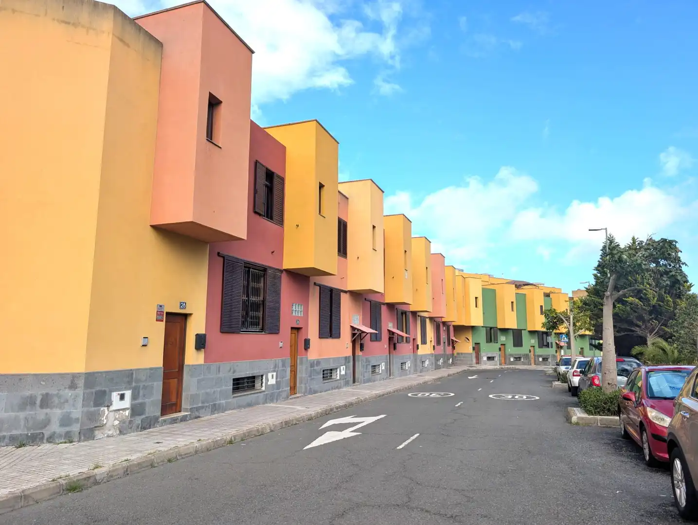 Vista exterior de Dúplex en venda en Las Palmas de Gran Canaria amb Terrassa, Traster i Balcó