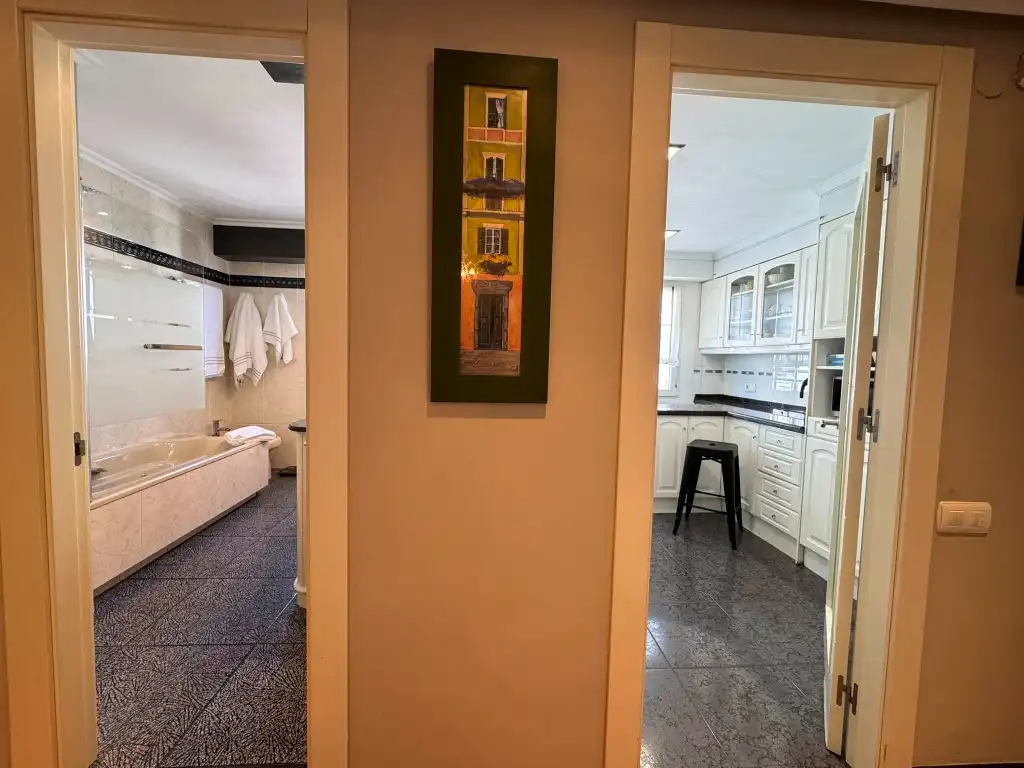 Piso en venta en Gijón  con Calefacción, Parquet y Horno