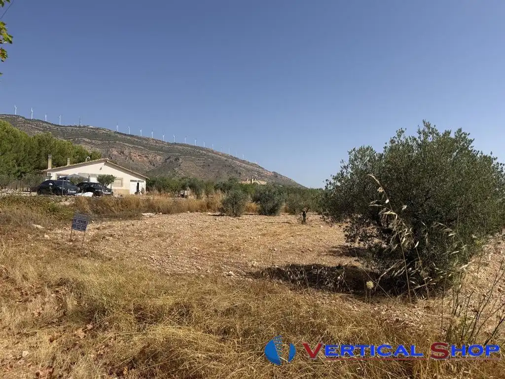 Terreno residencial en venta en Caudete