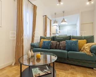 Living room of Flat to rent in  Madrid Capital