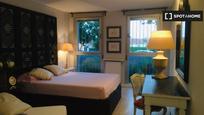 Bedroom of Flat to rent in Pozuelo de Alarcón  with Air Conditioner, Heating and Furnished