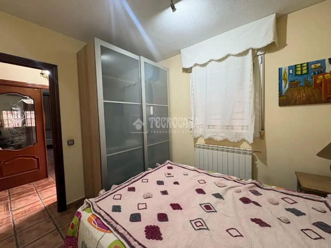 Schlafzimmer von Haus oder Chalet zum Verkauf in El Álamo mit Klimaanlage, Heizung und Privatgarten