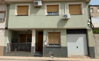 Vista exterior de Casa o xalet en venda en Cehegín amb Aire condicionat, Calefacció i Terrassa
