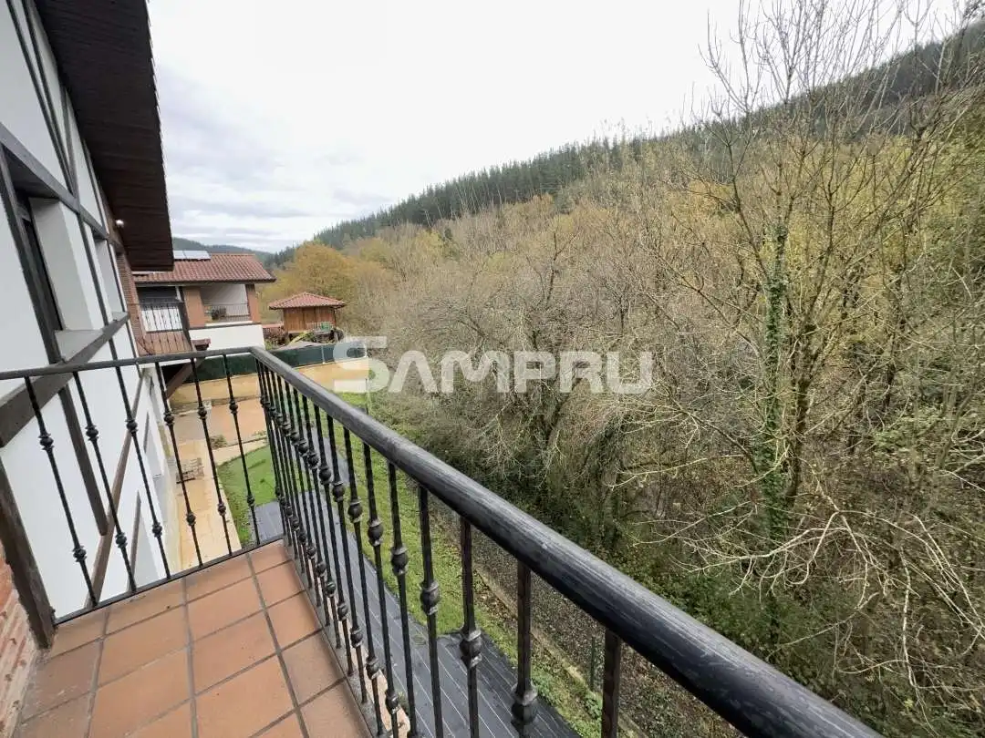 Terraza de Piso en venta en Eskoriatza con Calefacción, Jardín privado y Terraza
