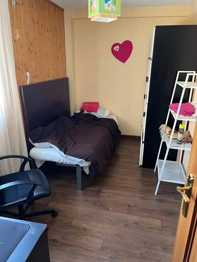Bedroom of Flat for sale in Fuenlabrada  with Heating and Community pool