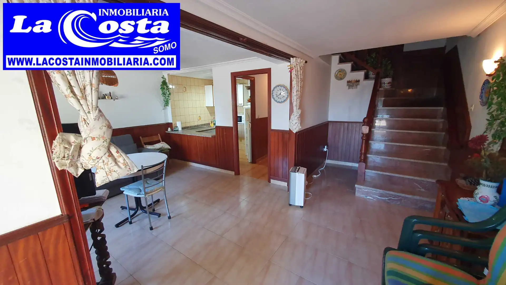 Vista exterior de Casa adosada en venta en Marina de Cudeyo con Jardín privado y Lavadora