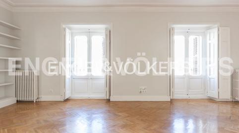 Foto 3 de Apartament de lloguer a Recoletos,  Madrid Capital