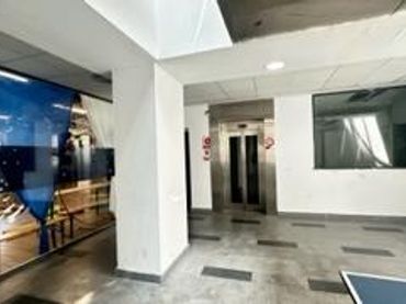Locale commerciale in vendita a Parquelagos - Puente Nuevo