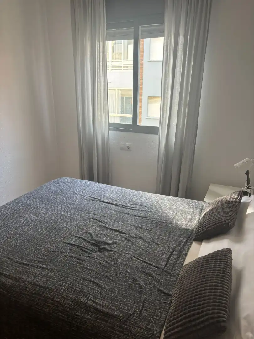 Schlafzimmer von Wohnung zur Miete in Sagunto / Sagunt mit Klimaanlage, Möbliert und Ofen