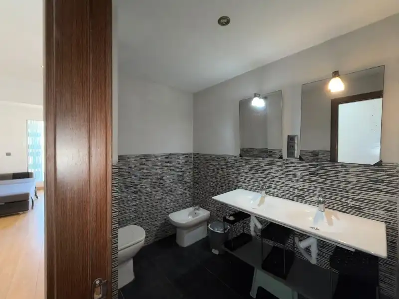 Baño de Ático en venta en Castellón de la Plana / Castelló de la Plana con Aire acondicionado, Calefacción y Terraza