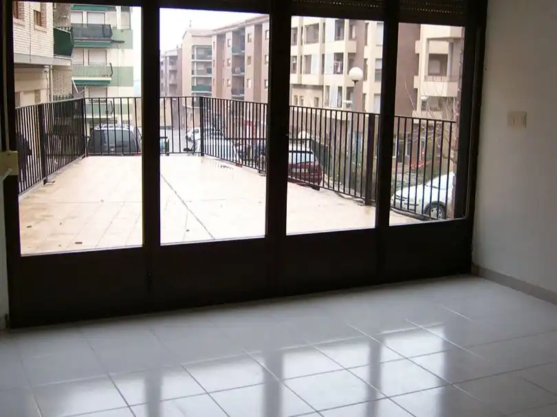 Commercial properties for rent in Alcañiz  with Terrace