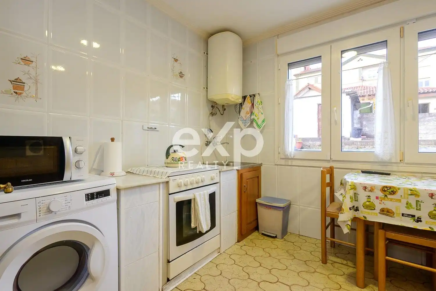 Detached house for sale in Calle GARDENIAS 49, imagen 9