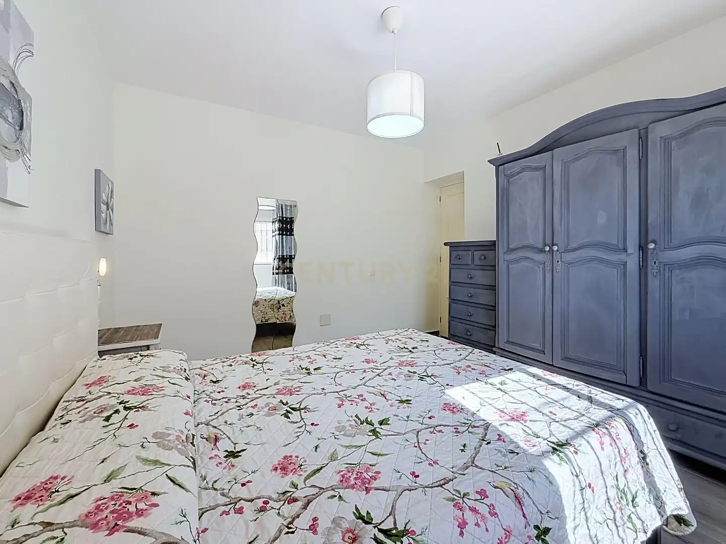 Dormitori de Casa o xalet en venda en Torrevieja amb Aire condicionat, Jardí privat i Piscina