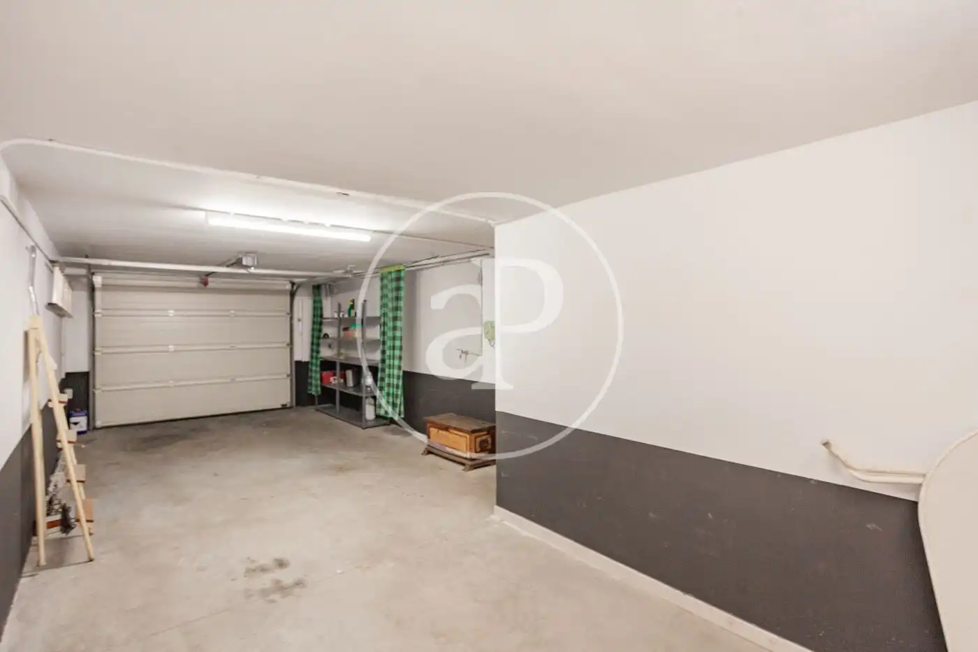 Houses for rent in Madrid  with Air Conditioner, Heating and Private garden