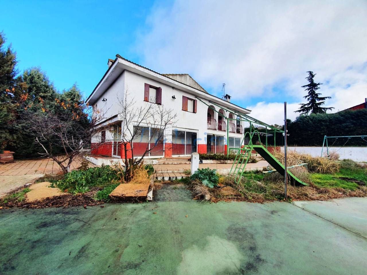 Vista exterior de Casa o chalet en venta en Moraleja de Enmedio con Calefacción, Jardín privado y Terraza