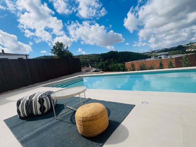 Piscina de Casa o xalet en venda en Olivella amb Aire condicionat, Calefacció i Jardí privat