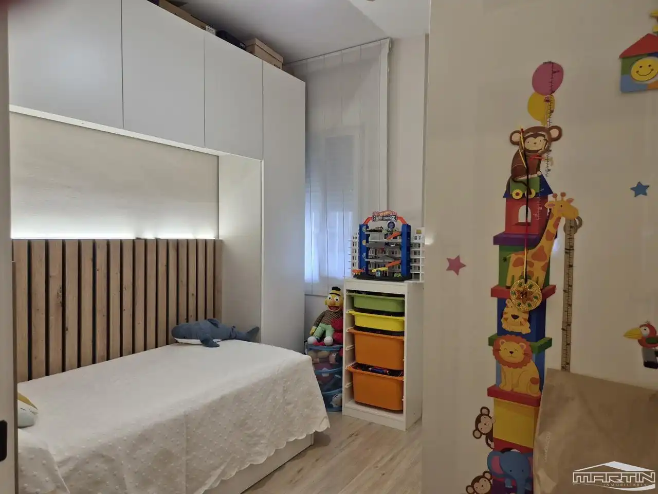 Dormitori de Pis en venda en Lucena amb Aire condicionat, Terrassa i Traster