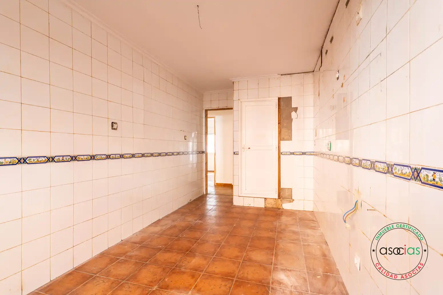 Küche von Wohnung zum Verkauf in Gijón  mit Heizung, Parkett und Balkon
