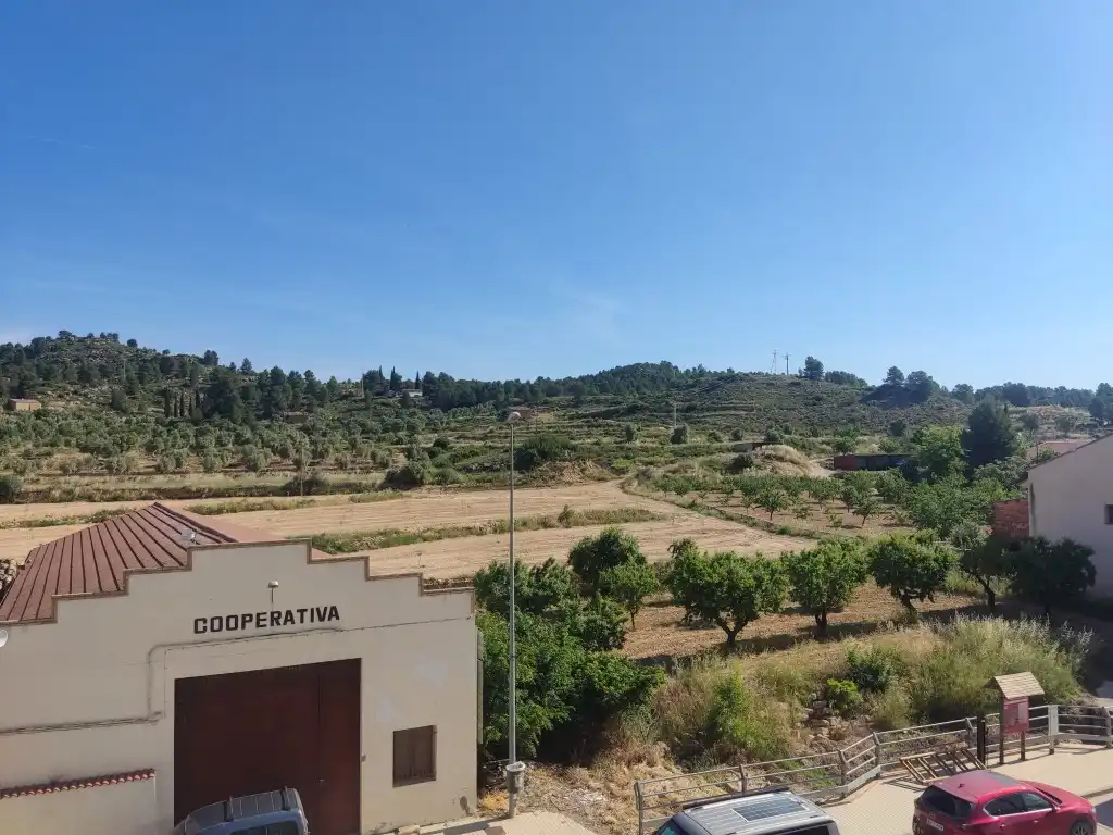 Finca rústica en venta en Valdeltormo con Calefacción, Jardín privado y Terraza
